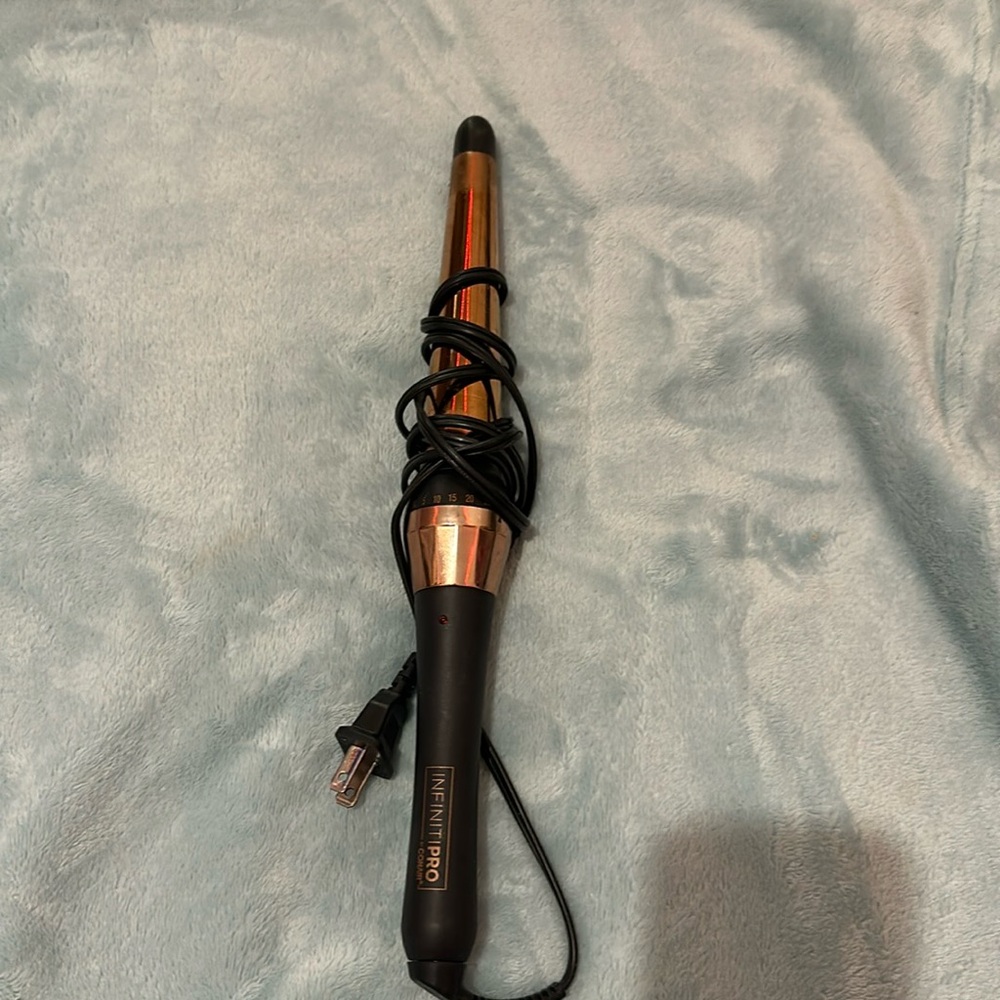 curling iron